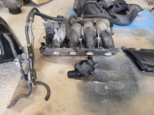 Honda civic fn2 inlet manifold - honda,